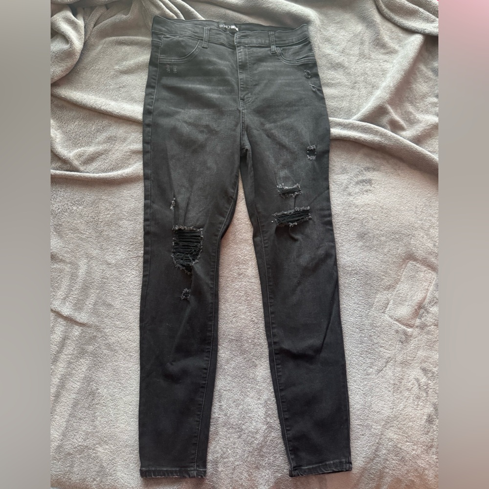 Fashion Nova Black Distressed Skinny Jeans